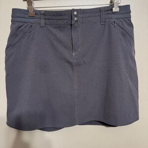 Khul dark gray skirt with built in shorts size 10